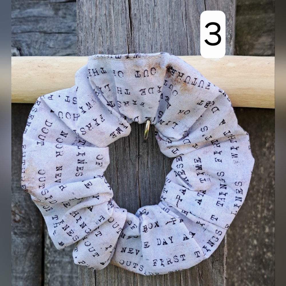 ONE Scrunchie Hair Tie Cotton Multicolor Black White Script Prints - Picture 4 of 7
